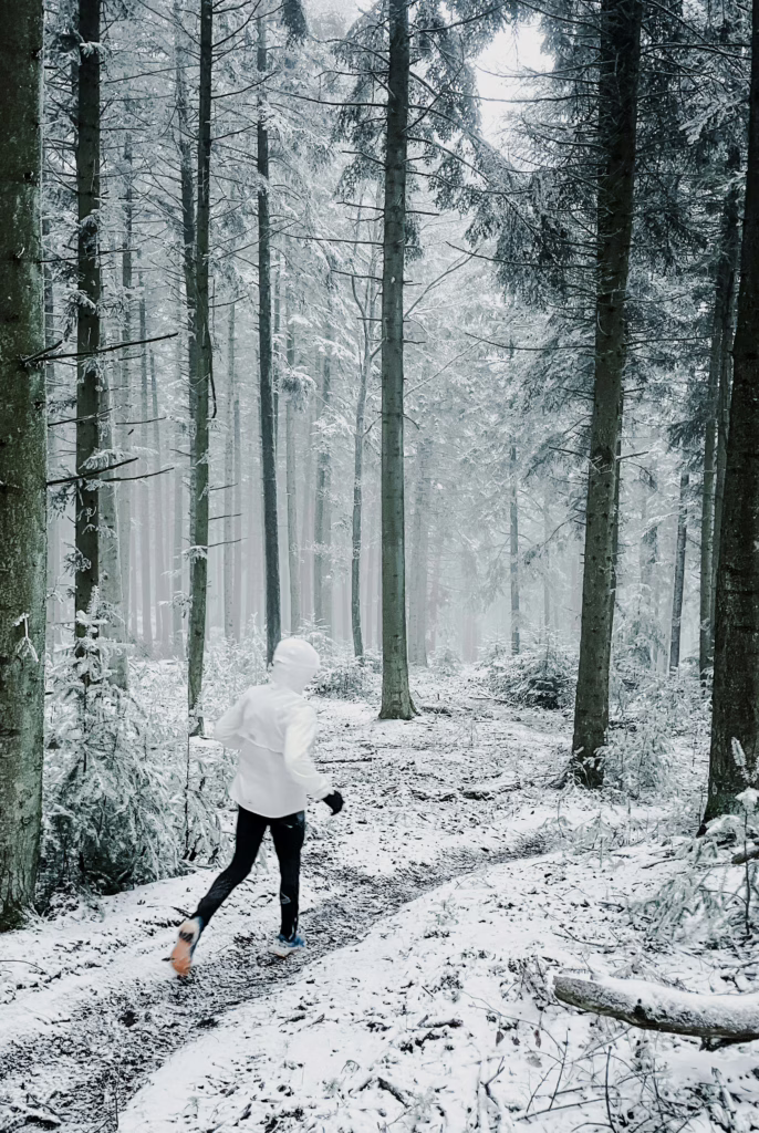 Laufen im Schnee – Wintertraining für Läufer:innen