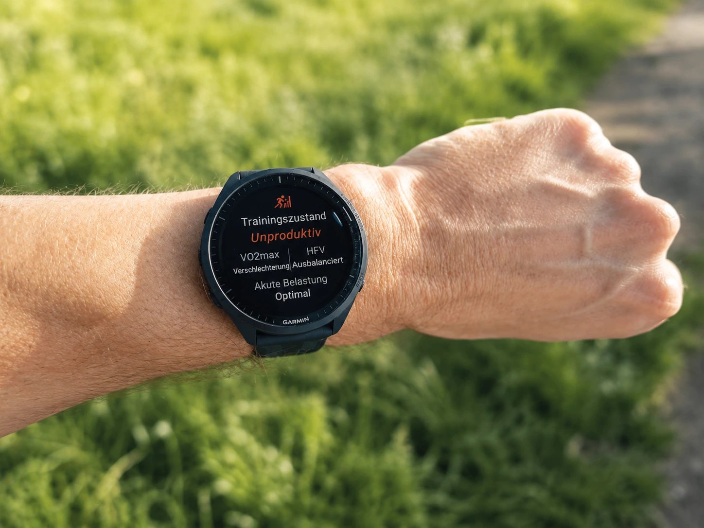 Garmin-Uhr zeigt Trainingsstatus Unproduktiv — warum Läufer die Uhr in der Laufpause weglegen sollten